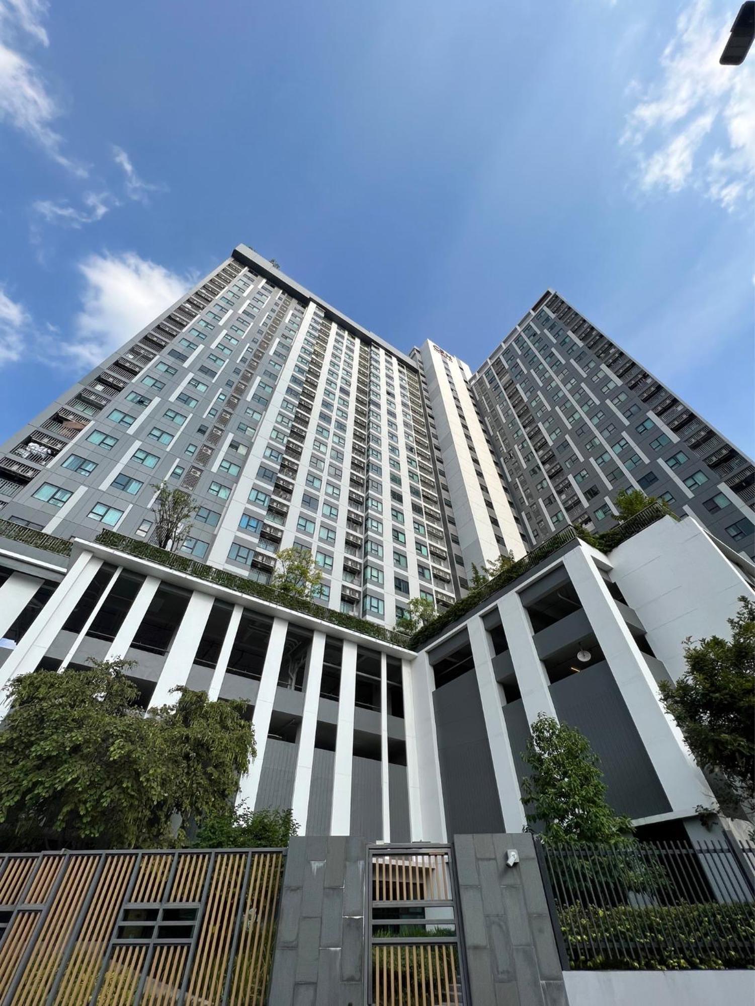 Escent Condominium Чиангмай Экстерьер фото